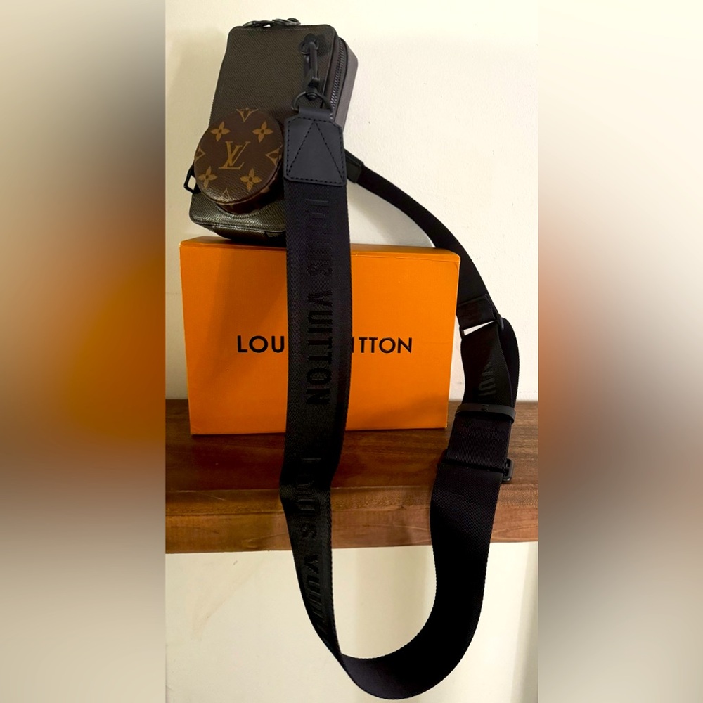 Louis Vuitton Virgil Abloh Taiga Phone Box Crossbody Bag W/ Bandouliere Strap